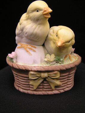 Enesco Porcelain Chicks in a Basket